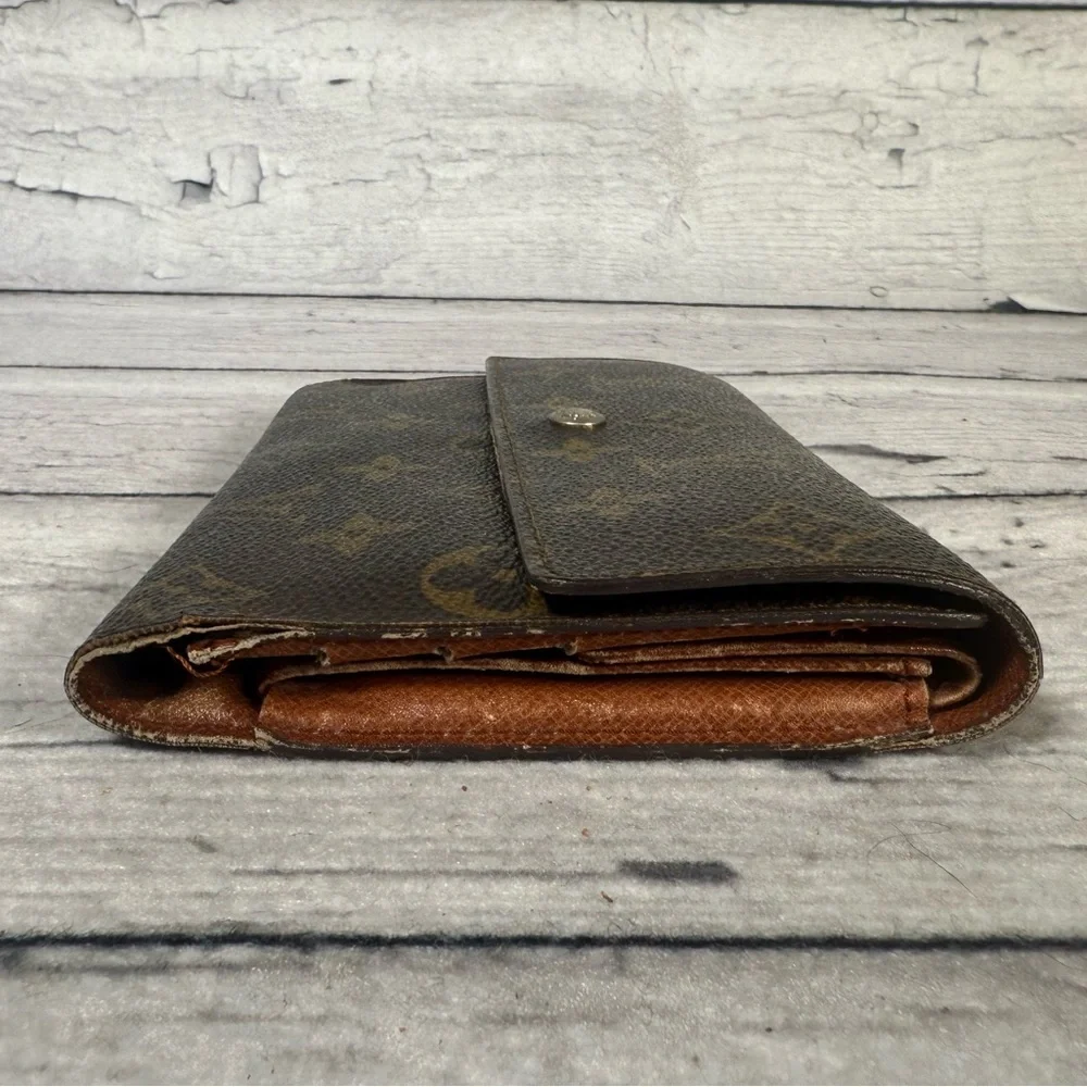 Louis Vuitton Portefeuille Sarah Long Bifold Wallet Monogram Canvas Leather - Picture 6 of 16